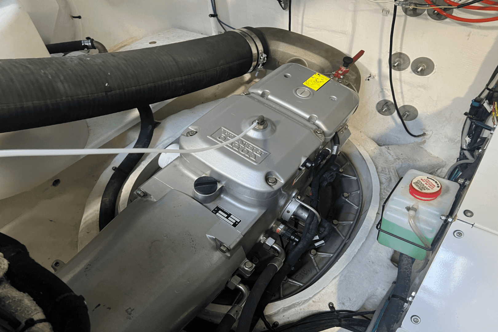 2020 Cruisers Yachts 50 Cantius — photo 88