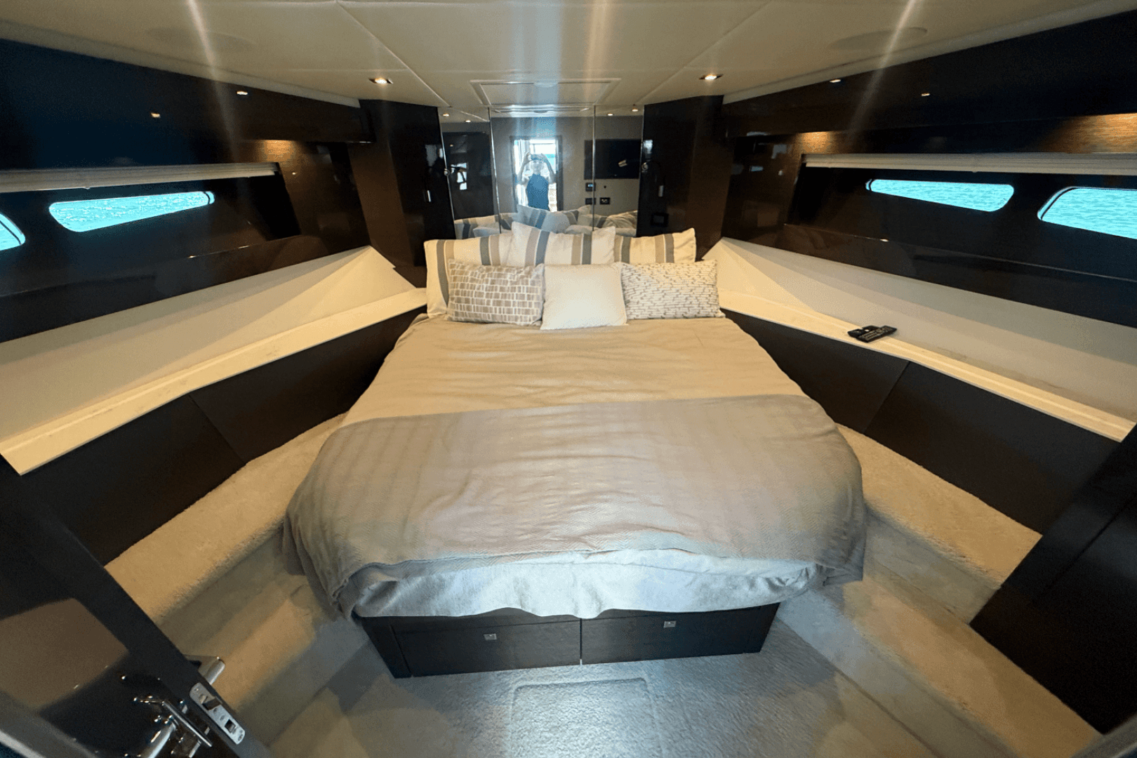 2020 Cruisers Yachts 50 Cantius — photo 54
