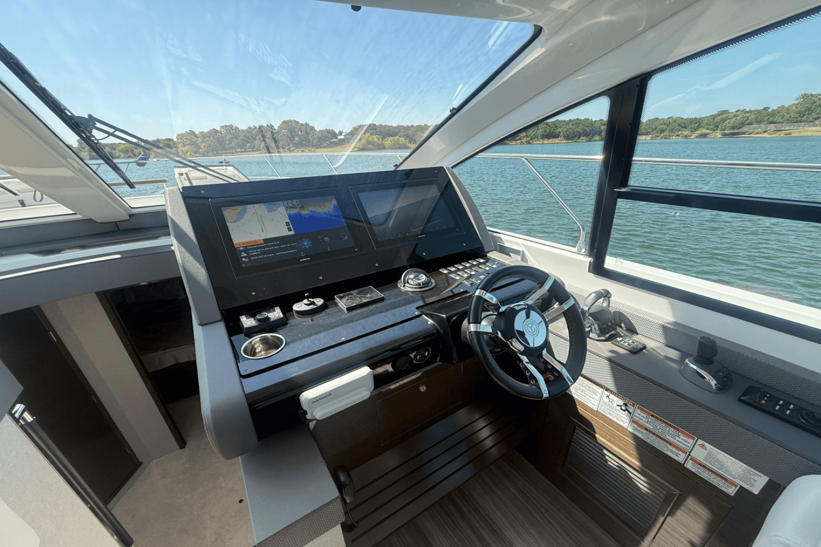 2020 Cruisers Yachts 50 Cantius — photo 44