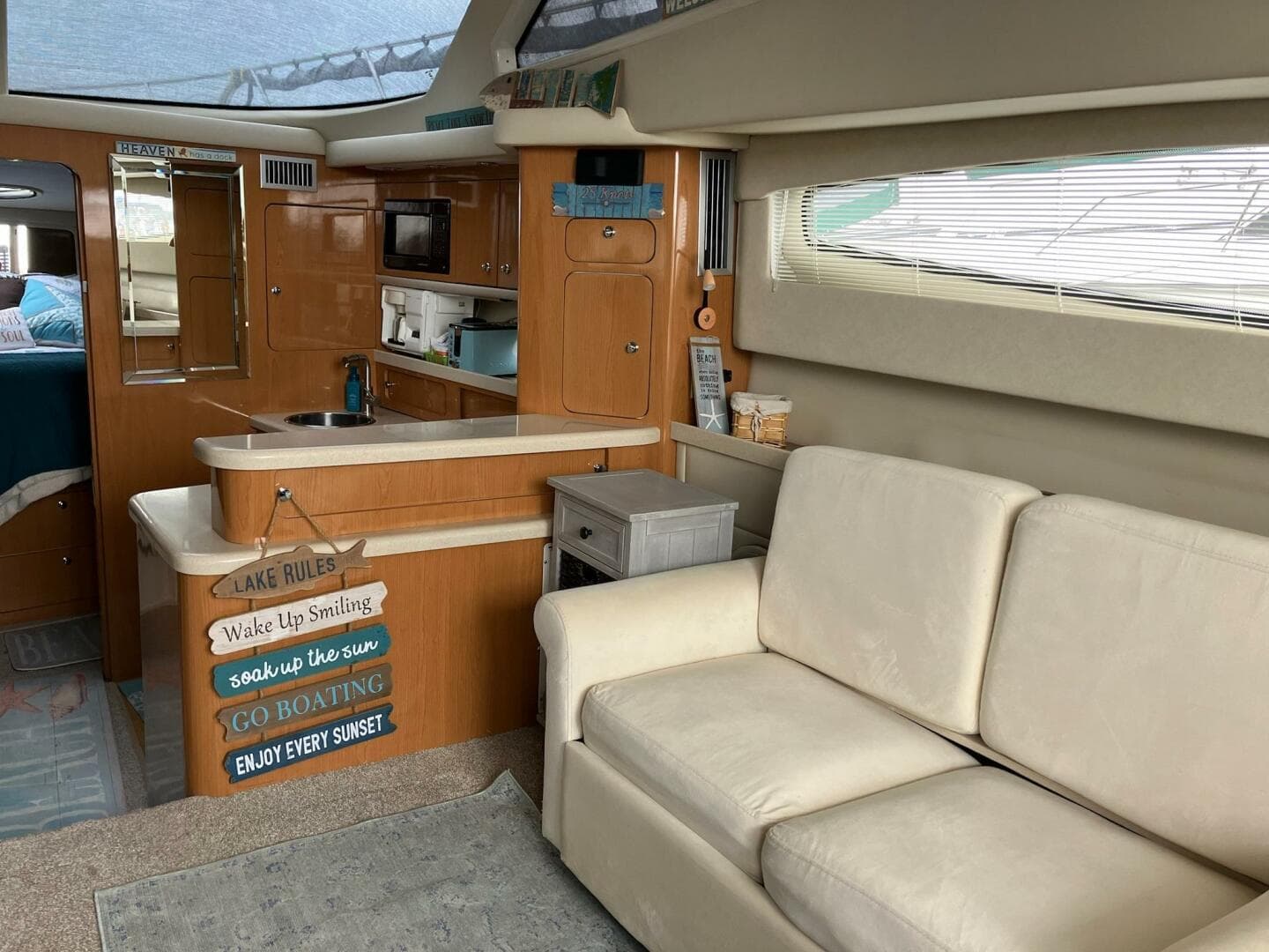 2001 Regal 3780 Commodore — photo 23