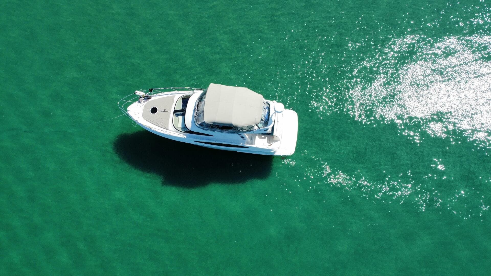 2001 Regal 3780 Commodore — photo 10