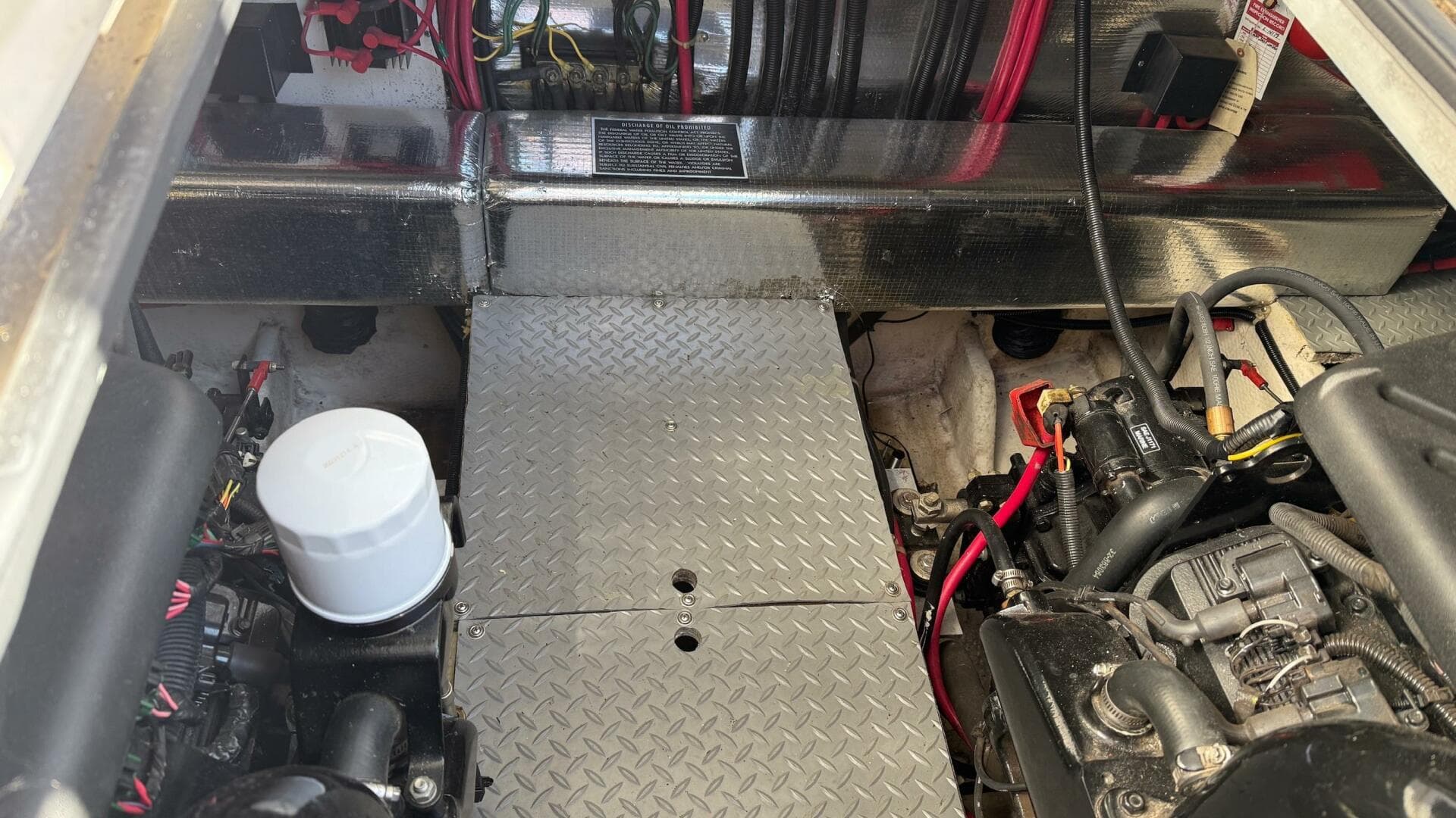 2001 Regal 3780 Commodore — photo 47