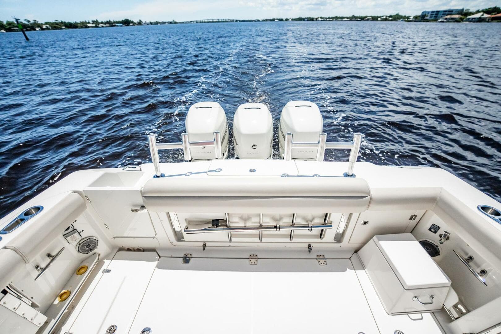2018 Boston Whaler 380 Outrage — photo 45