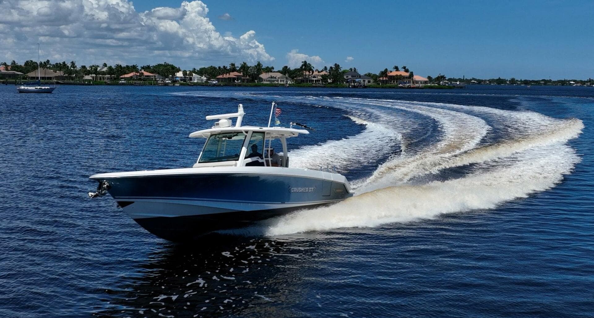 2018 Boston Whaler 380 Outrage — photo 7
