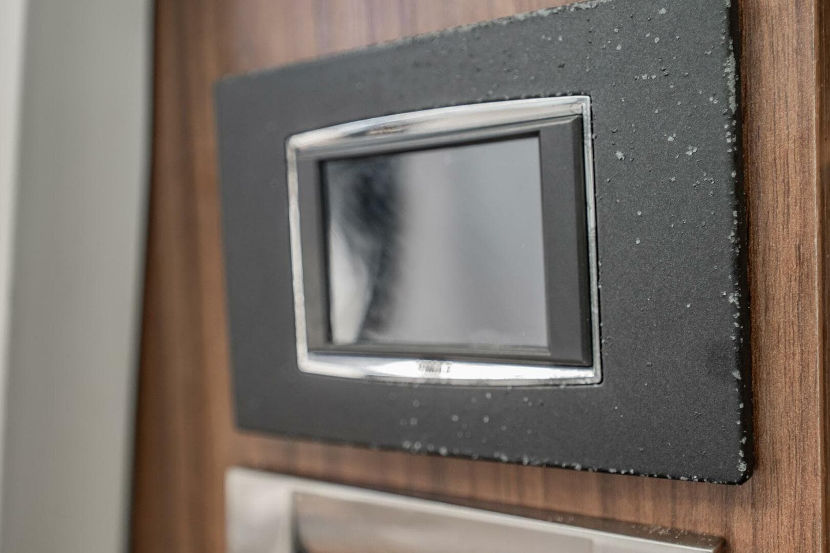 2018 Boston Whaler 380 Outrage — photo 15