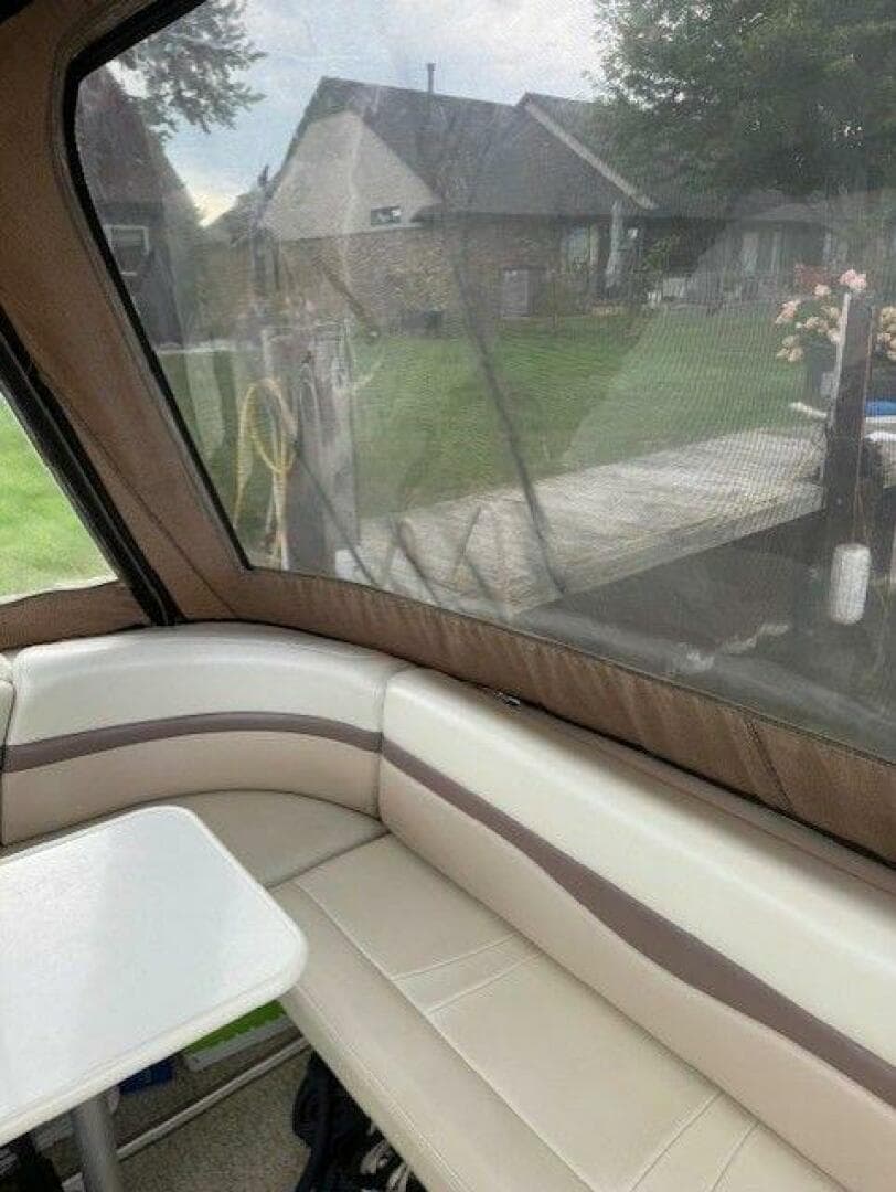 2005 Chaparral 350 Signature — photo 17