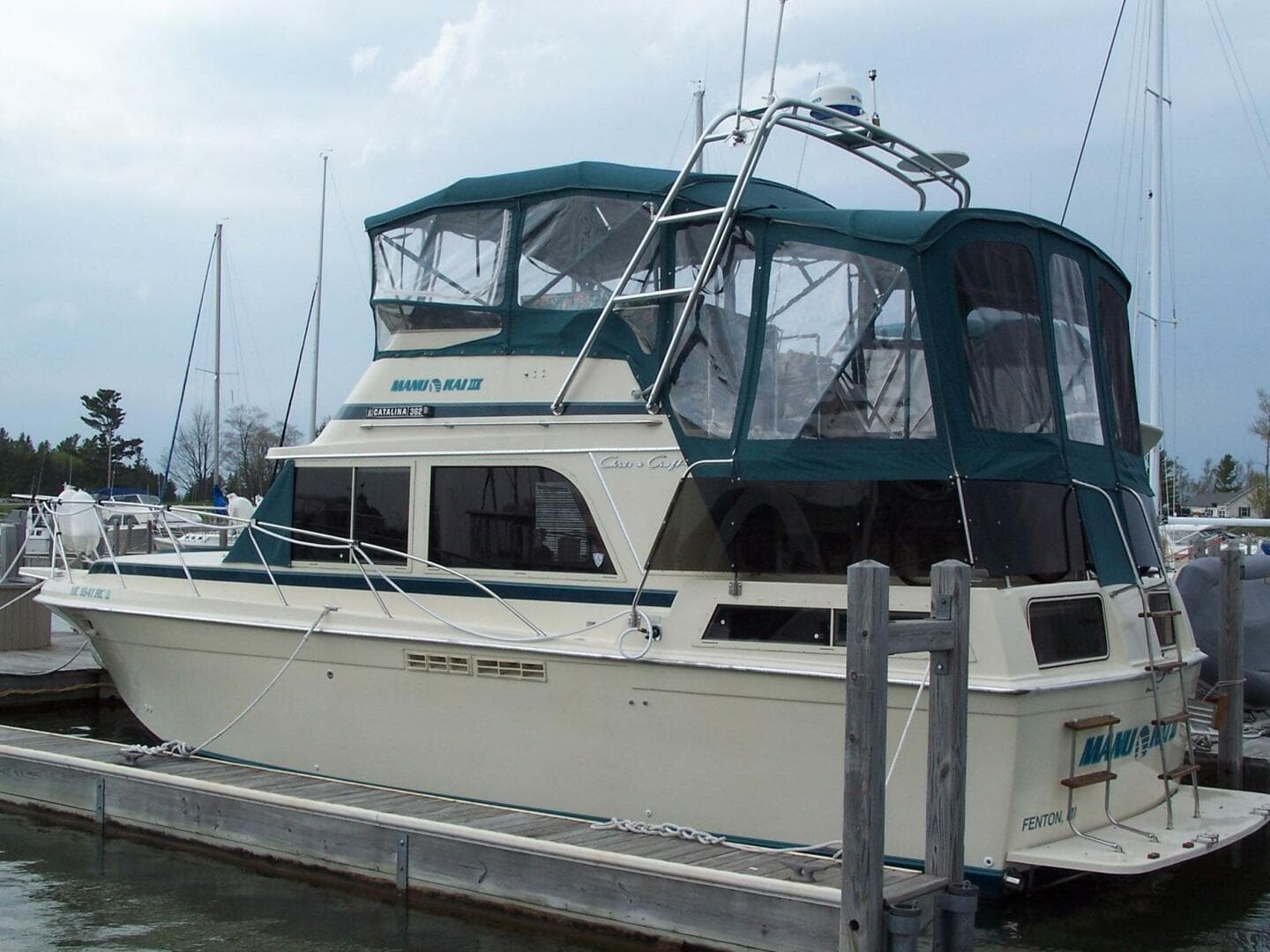 1987 Chris-Craft 362 Catalina — photo 29