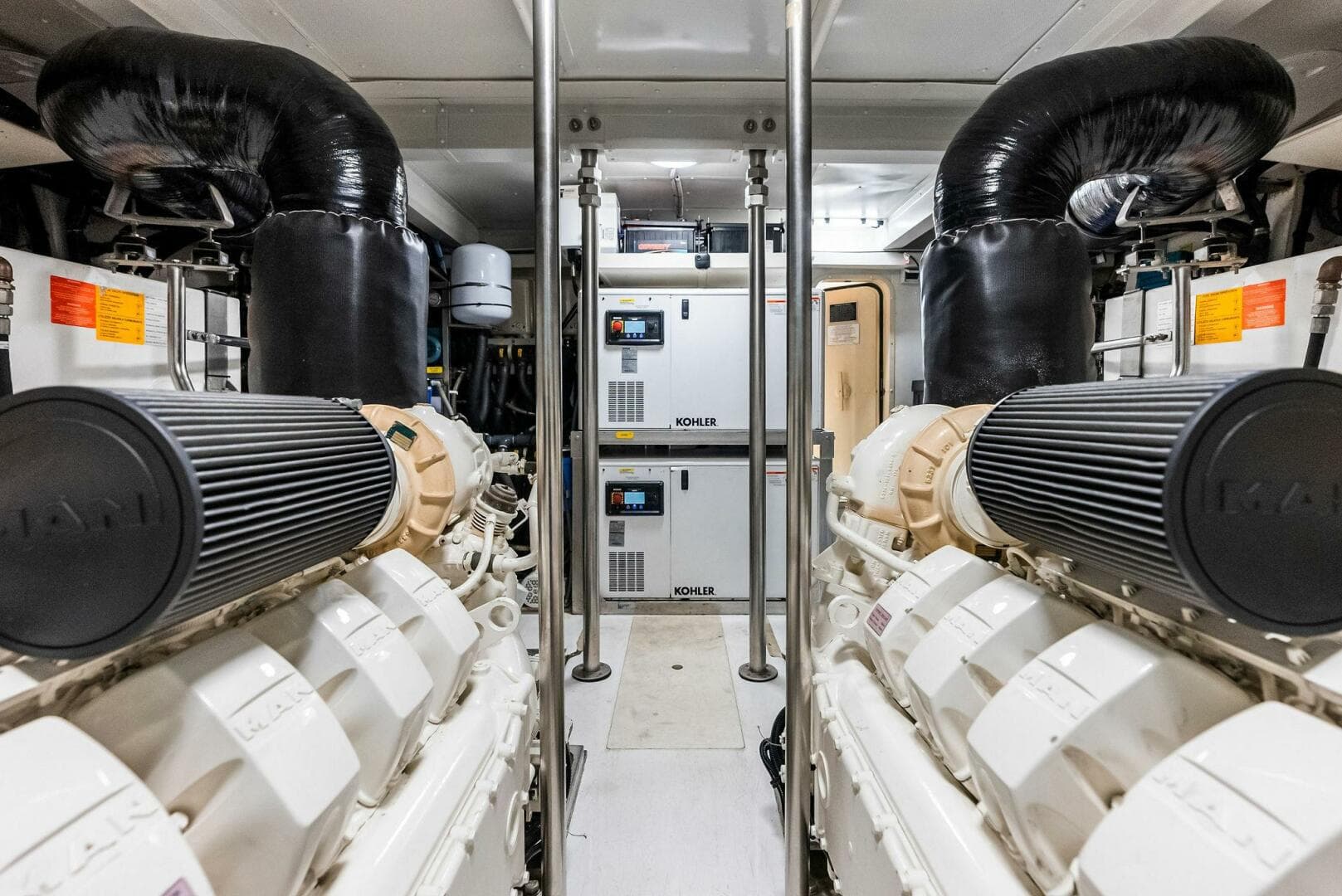 2017 Azimut 72 Flybridge — photo 63