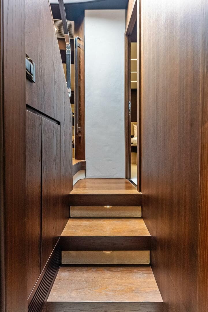 2017 Azimut 72 Flybridge — photo 47