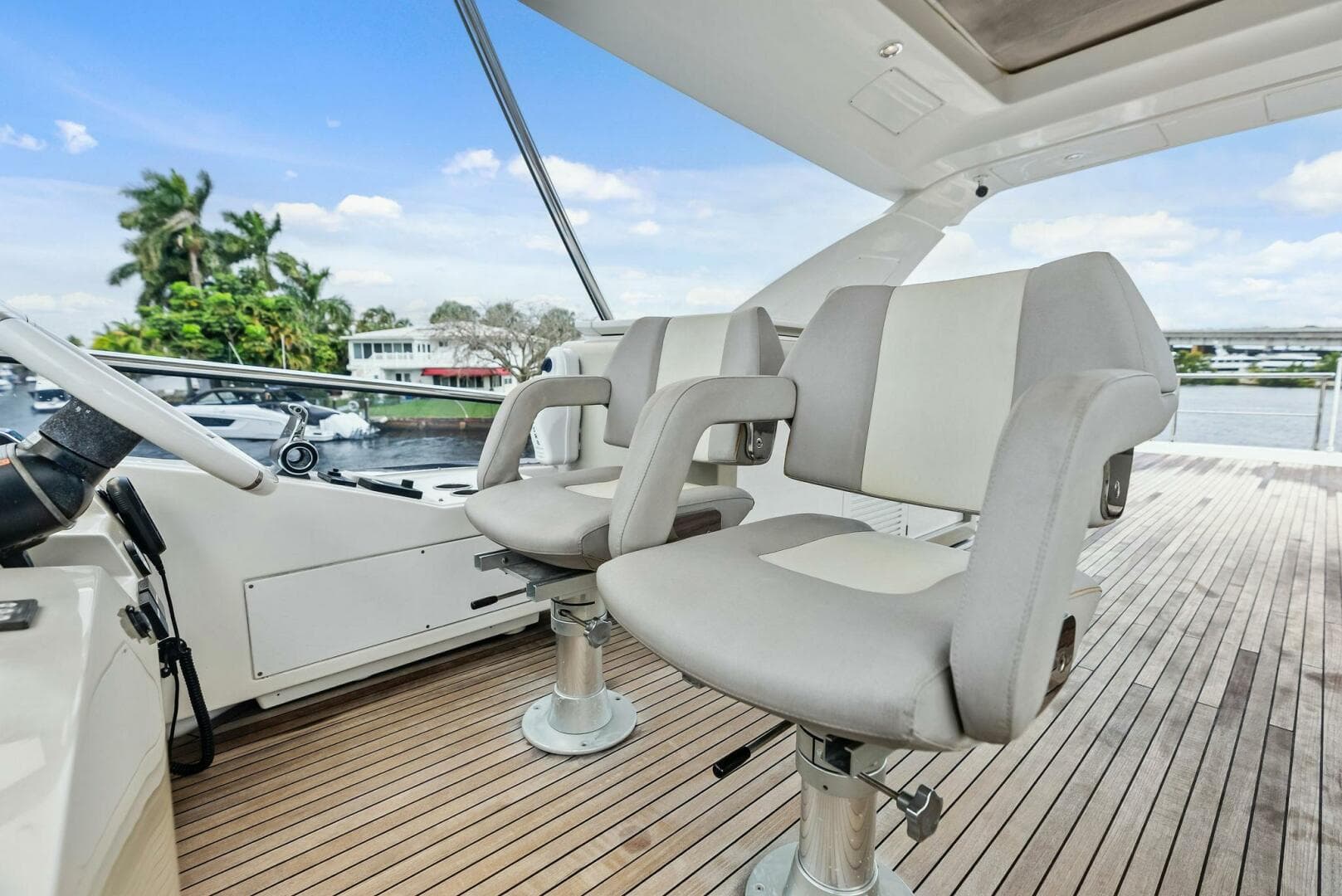 2017 Azimut 72 Flybridge — photo 20