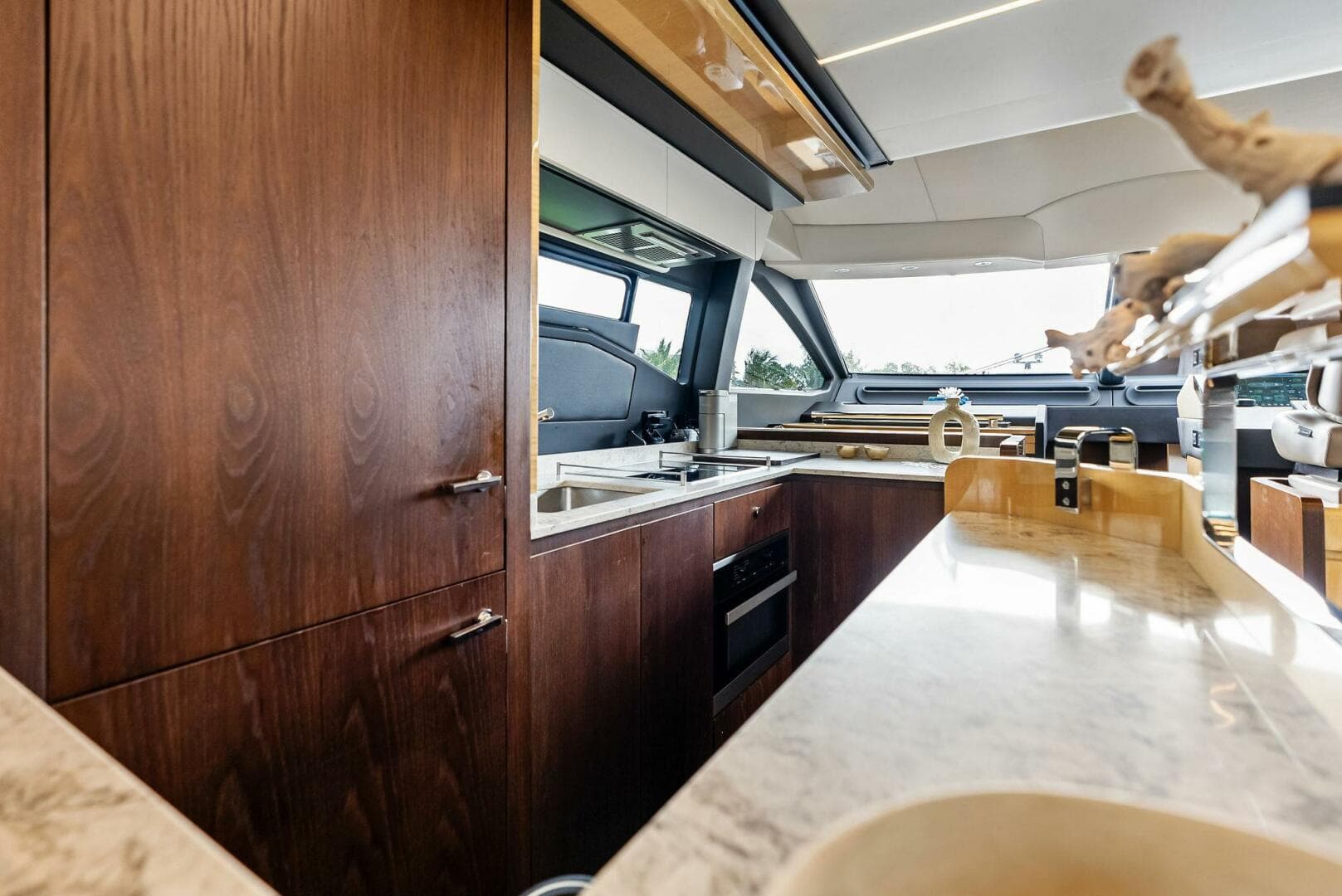 2017 Azimut 72 Flybridge — photo 34