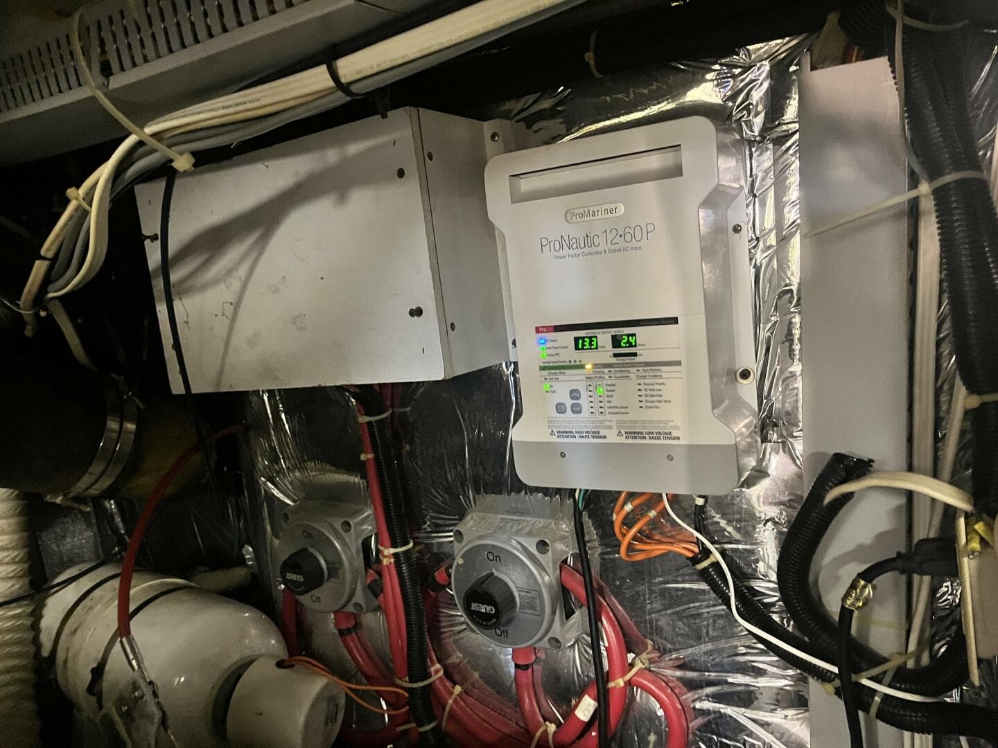 1995 Carver 440 Aft Cabin — photo 80