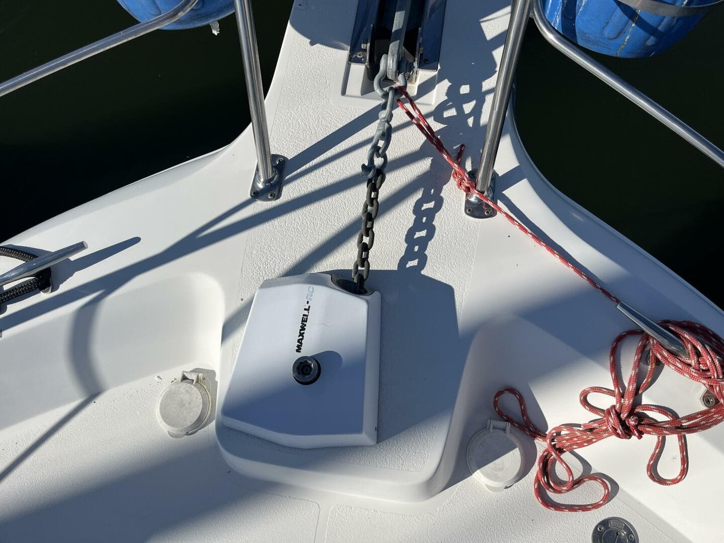 1995 Carver 440 Aft Cabin — photo 55