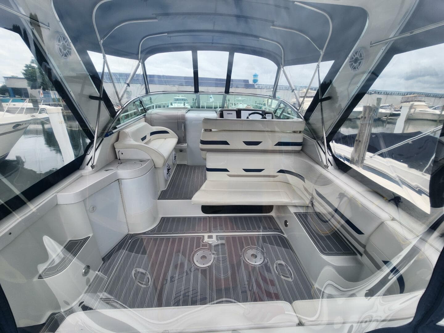 1999 Formula 31 Pc — photo 7