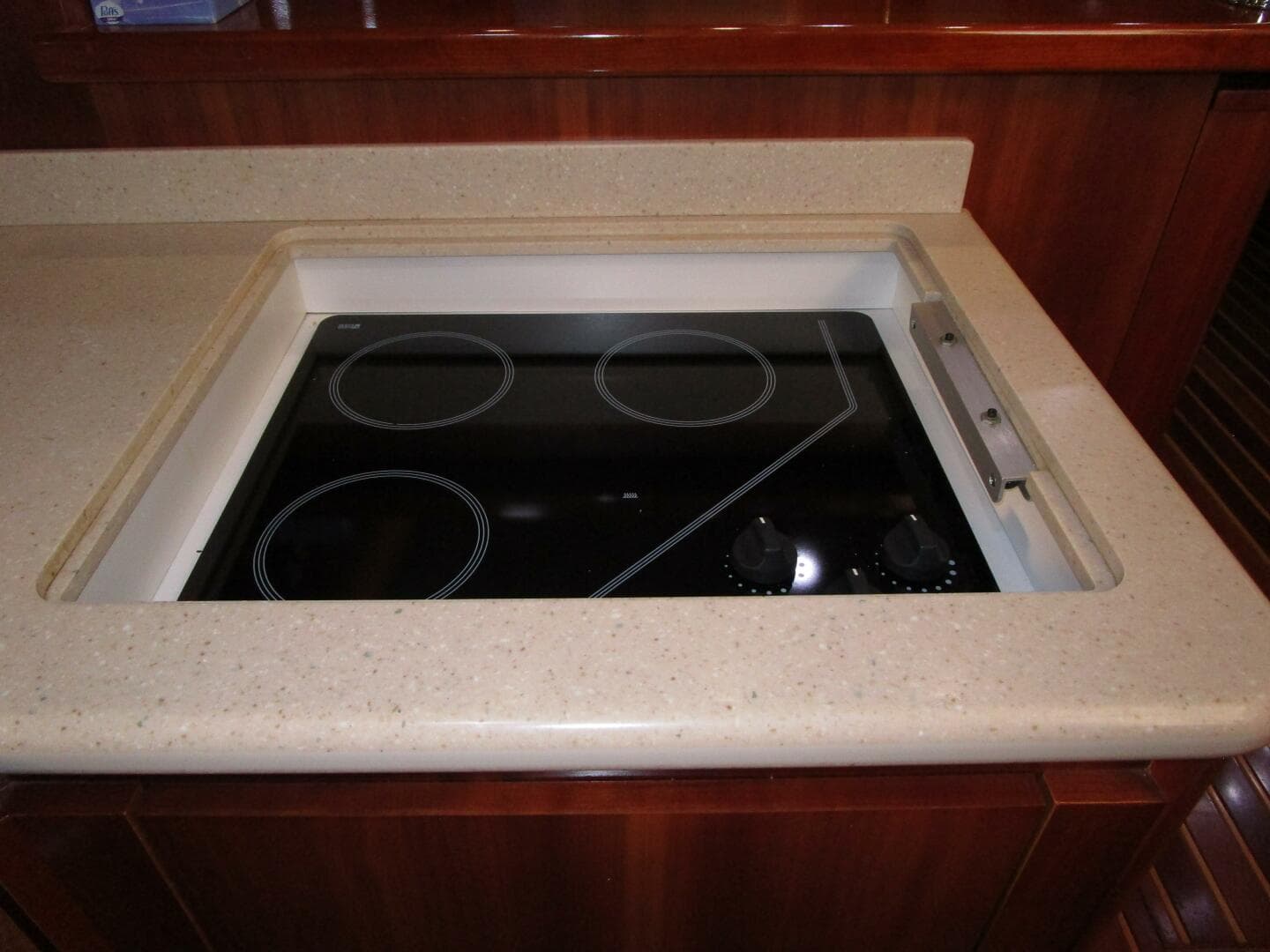 2003 Tiara Yachts 5200 Express — photo 9