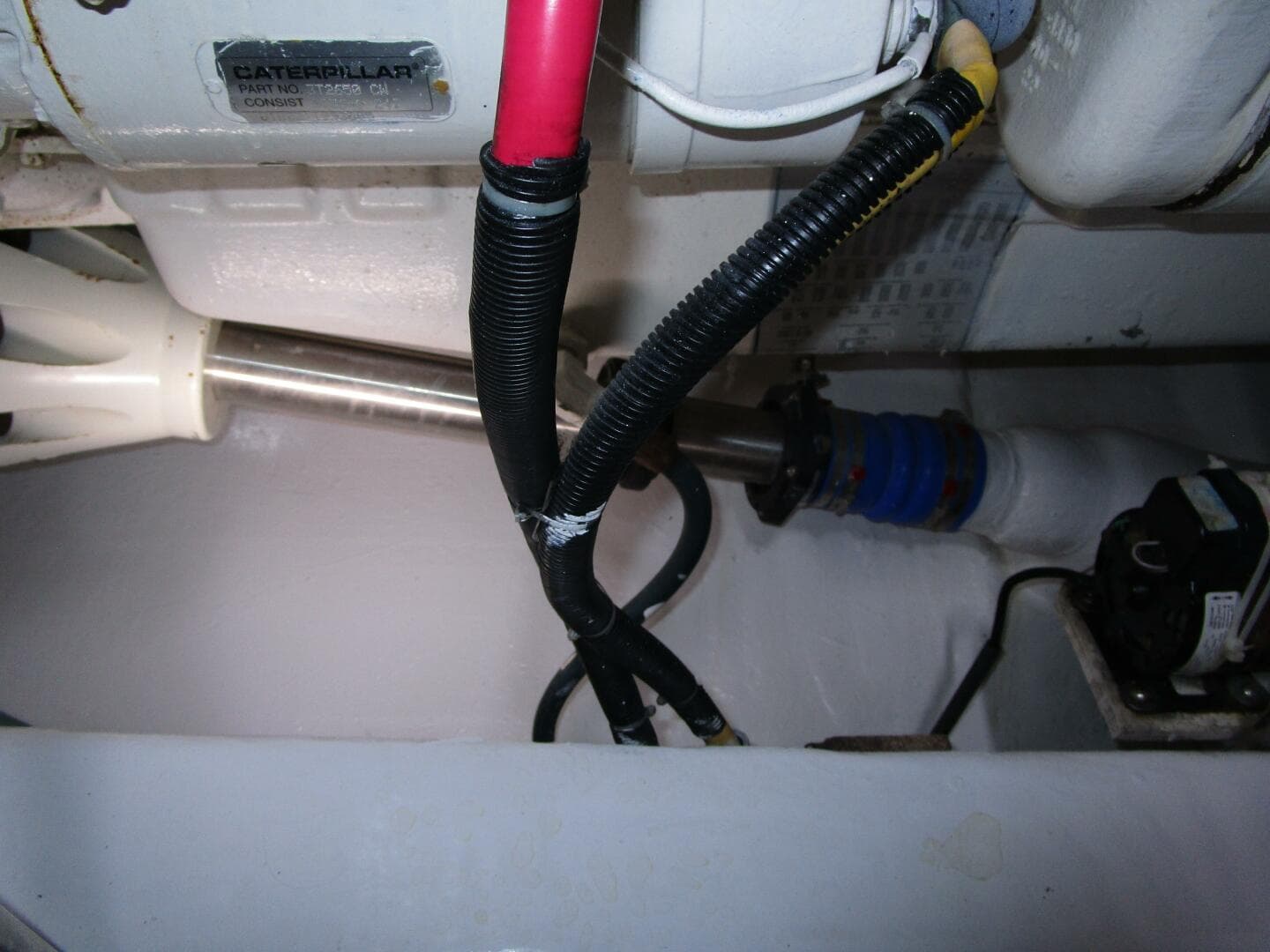 2003 Tiara Yachts 5200 Express — photo 55