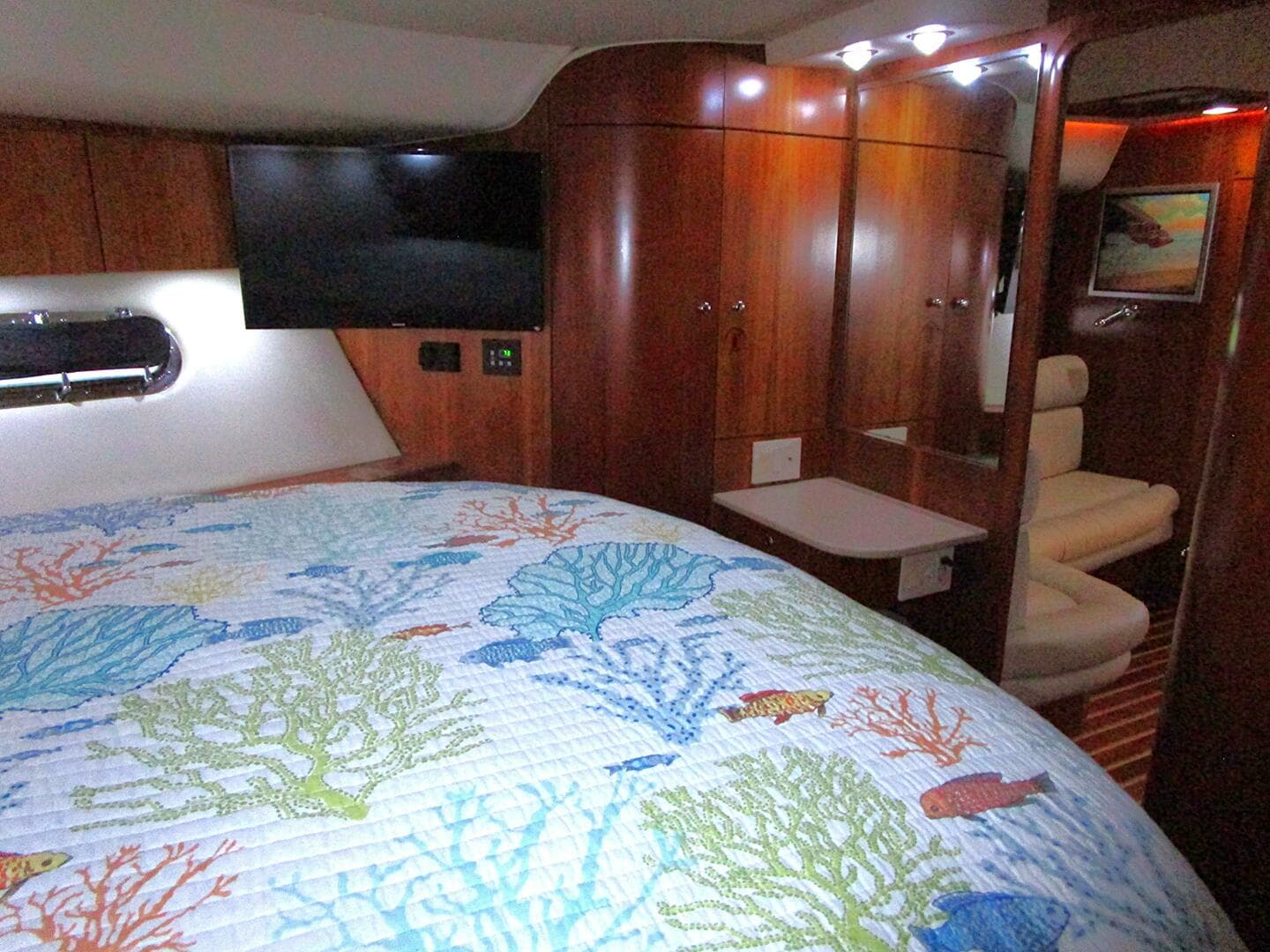 2003 Tiara Yachts 5200 Express — photo 18