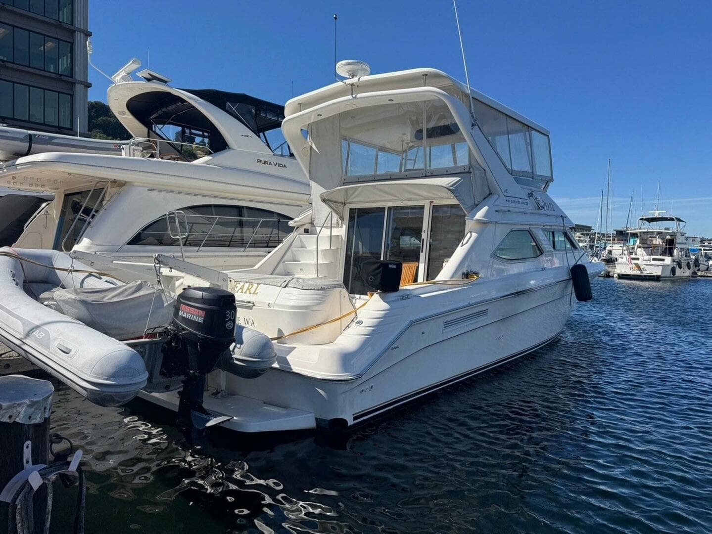 1994 Sea Ray 440 Express Bridge — photo 2