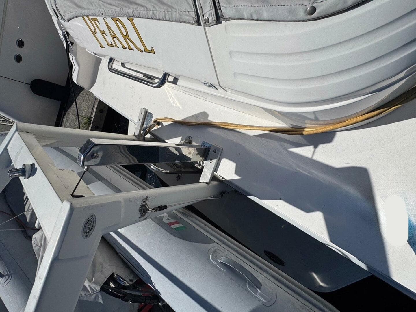 1994 Sea Ray 440 Express Bridge — photo 32