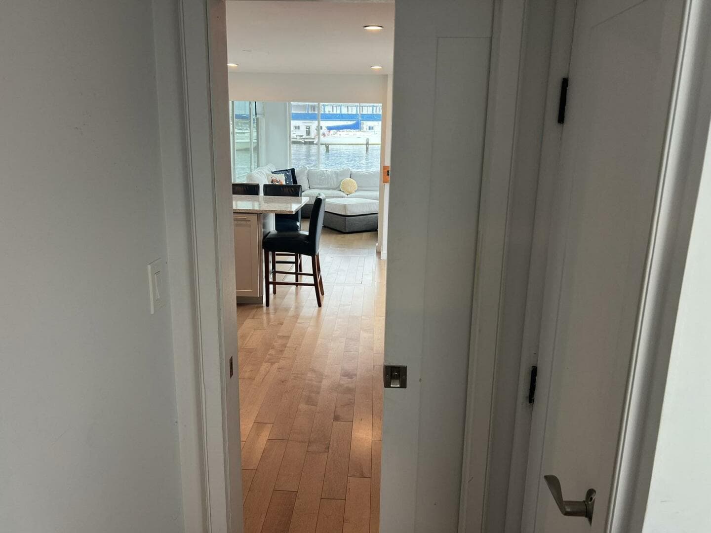 1981 Sumerset Houseboat — photo 20