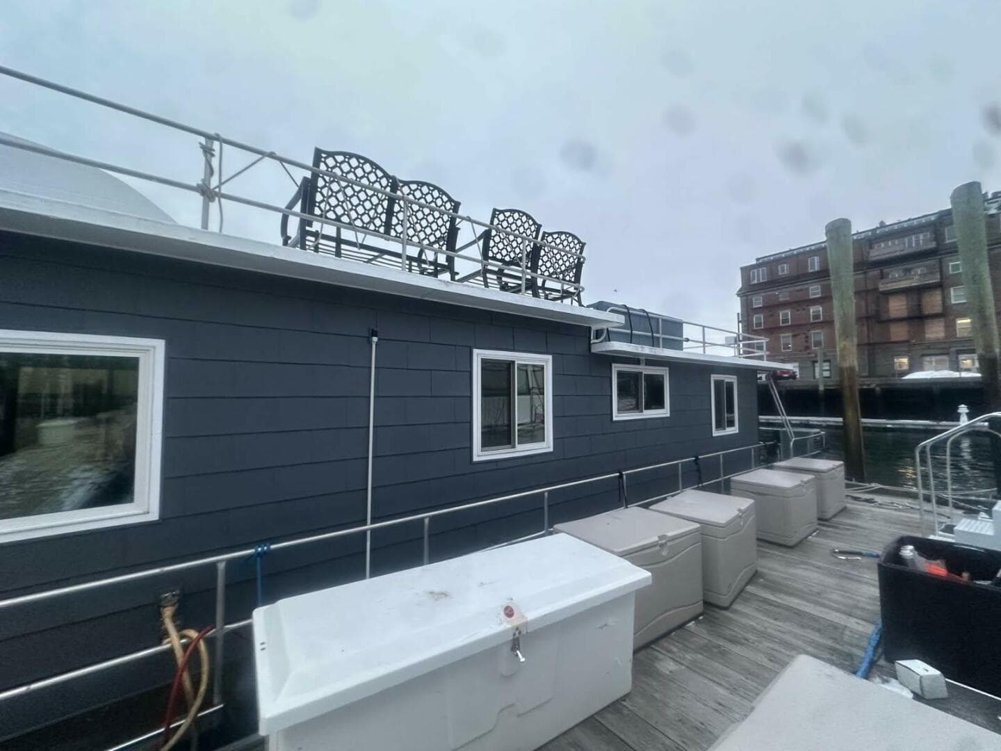 1981 Sumerset Houseboat — photo 3