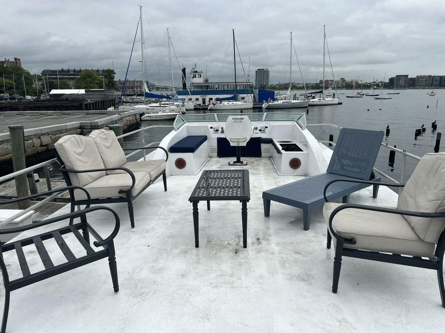 1981 Sumerset Houseboat — photo 32