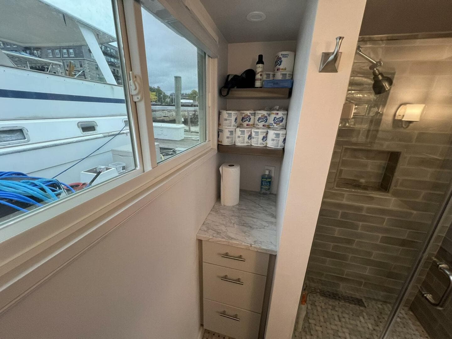 1981 Sumerset Houseboat — photo 23