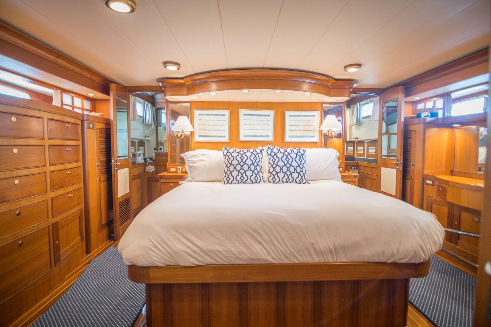 2008 Marlow Explorer 70E — photo 32