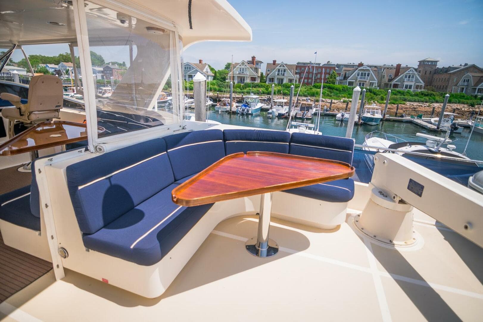 2008 Marlow Explorer 70E — photo 12
