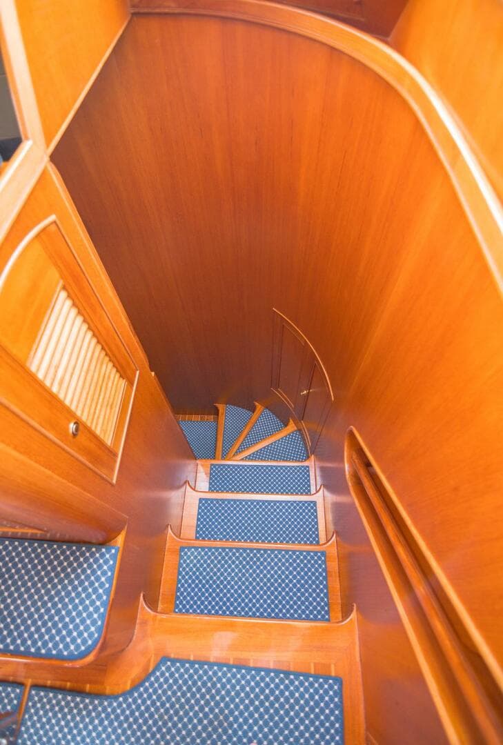 2008 Marlow Explorer 70E — photo 23