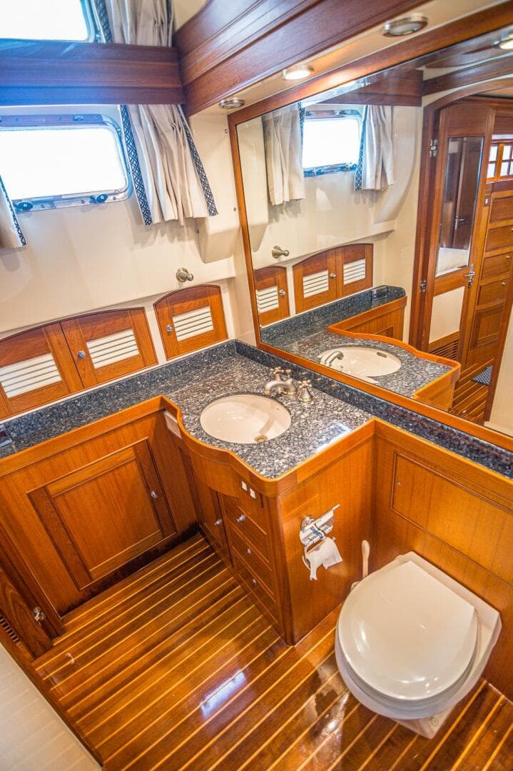 2008 Marlow Explorer 70E — photo 42