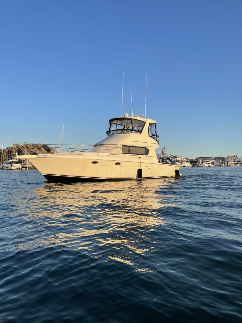 2003 Silverton 42 Convertible — photo 1