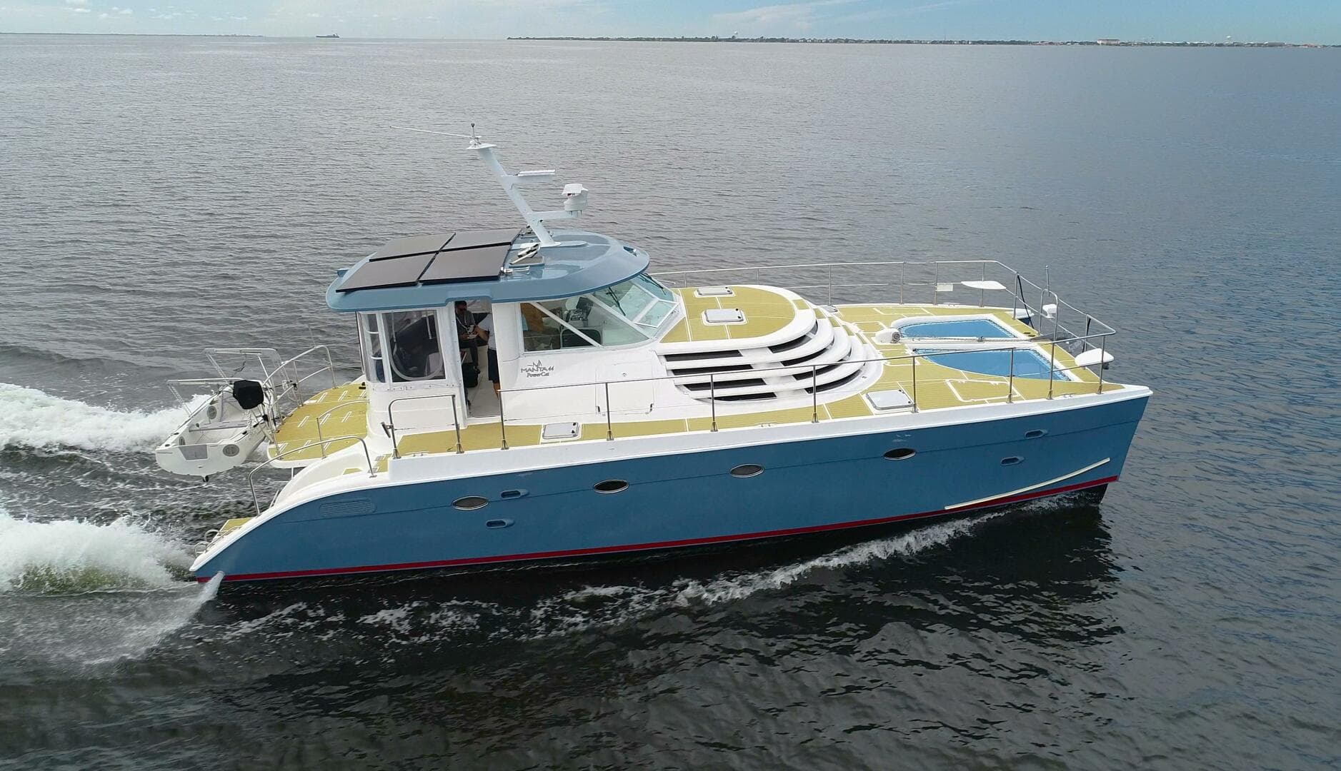 2007 Manta 44 Power Cat — photo 52