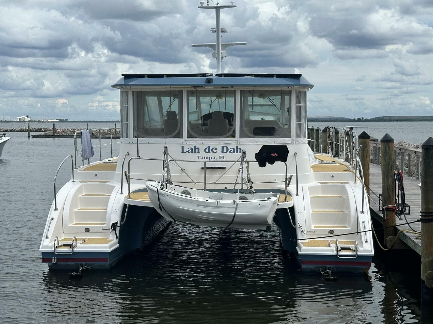 2007 Manta 44 Power Cat — photo 49