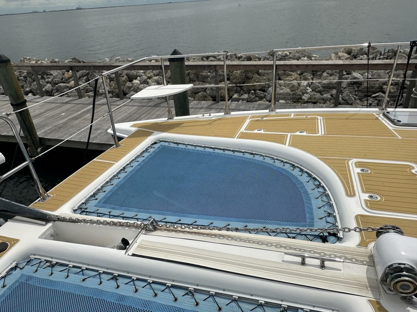 2007 Manta 44 Power Cat — photo 40