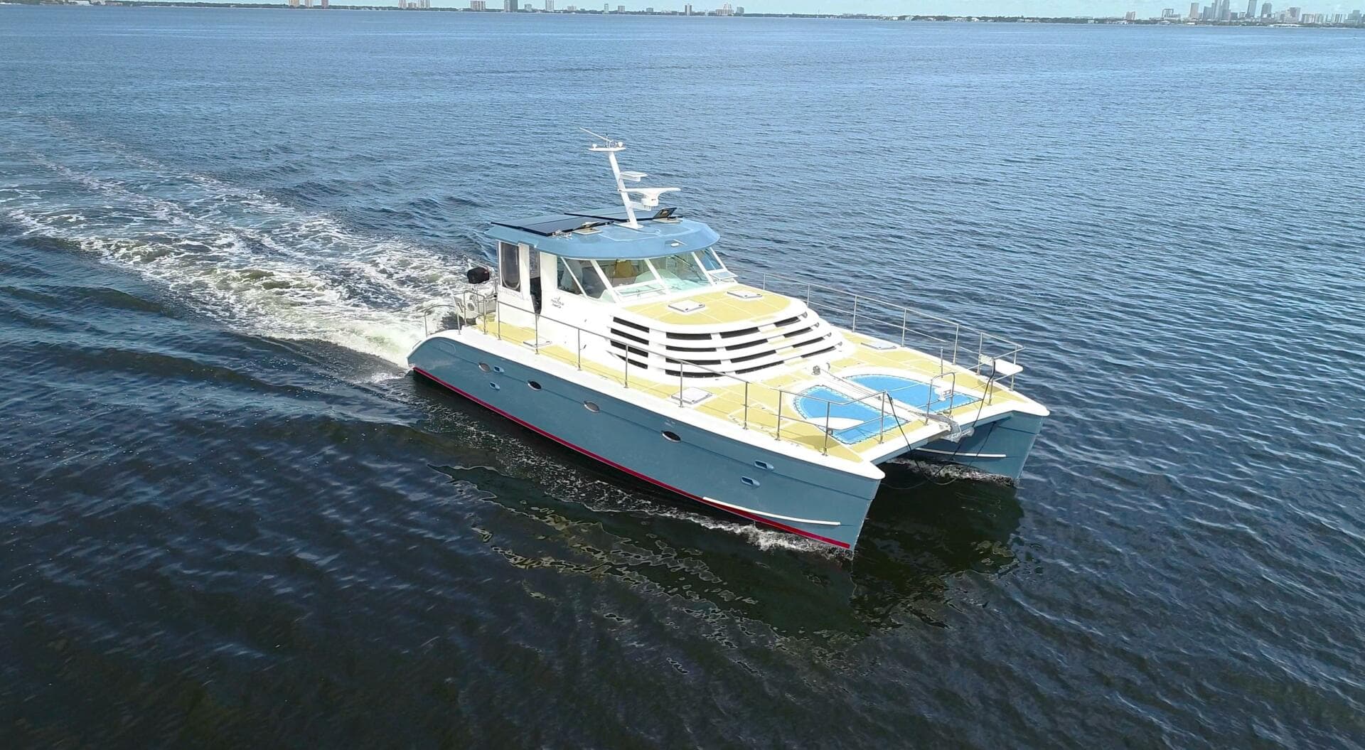 2007 Manta 44 Power Cat — photo 53