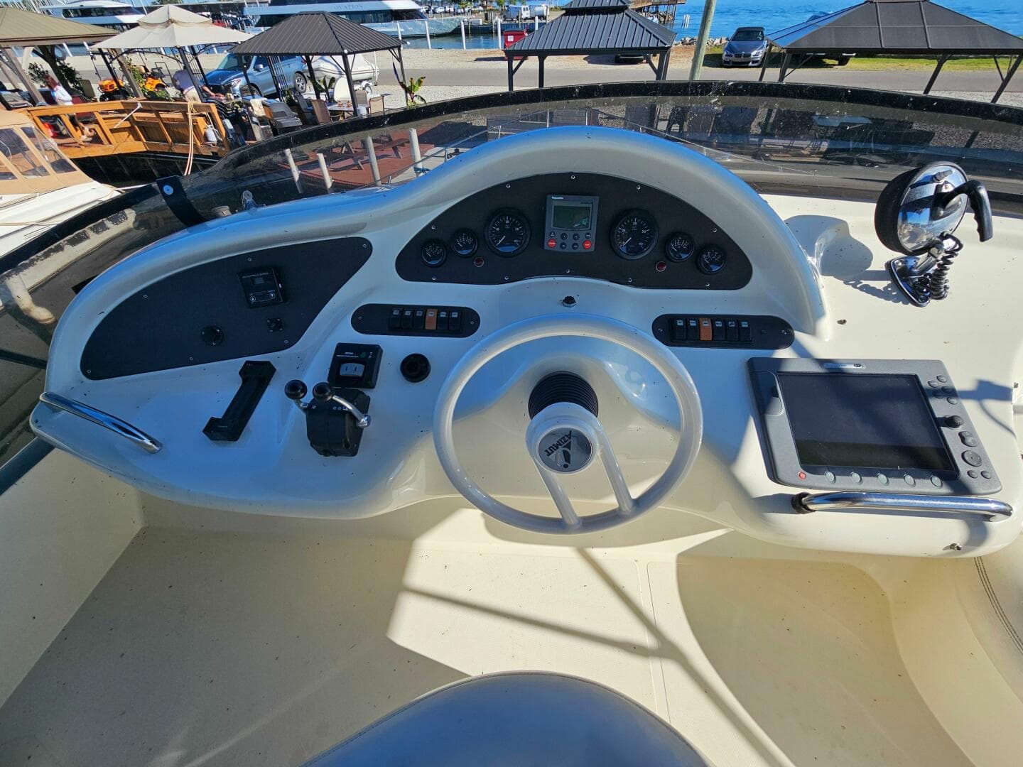 2003 Azimut 46 — photo 12