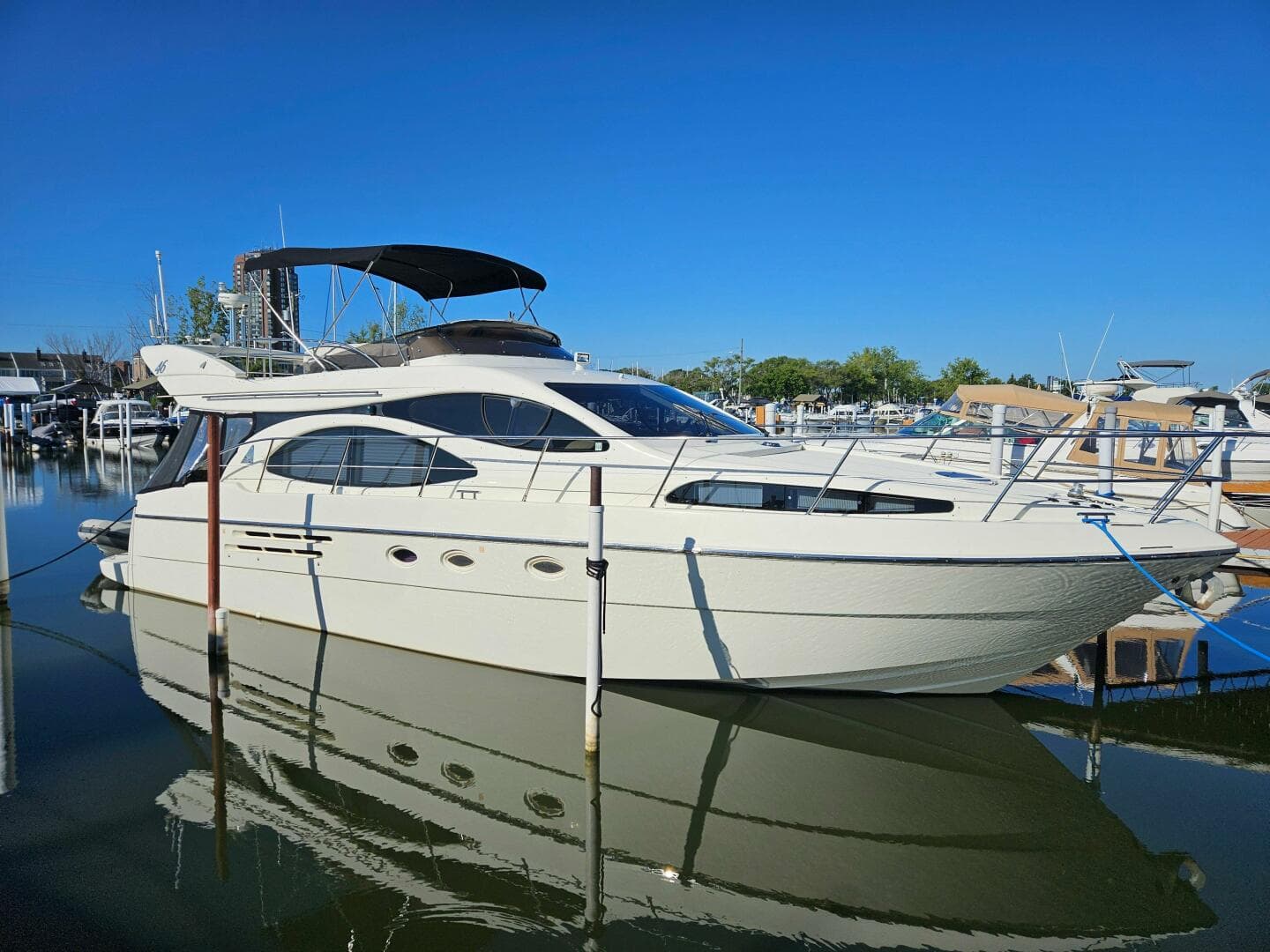 2003 Azimut 46