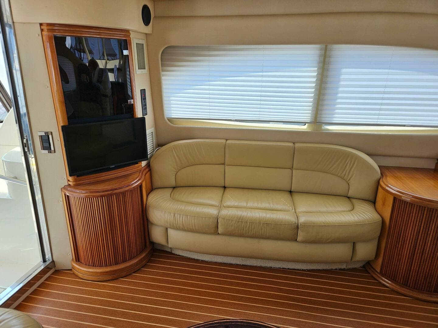 2003 Azimut 46 — photo 15