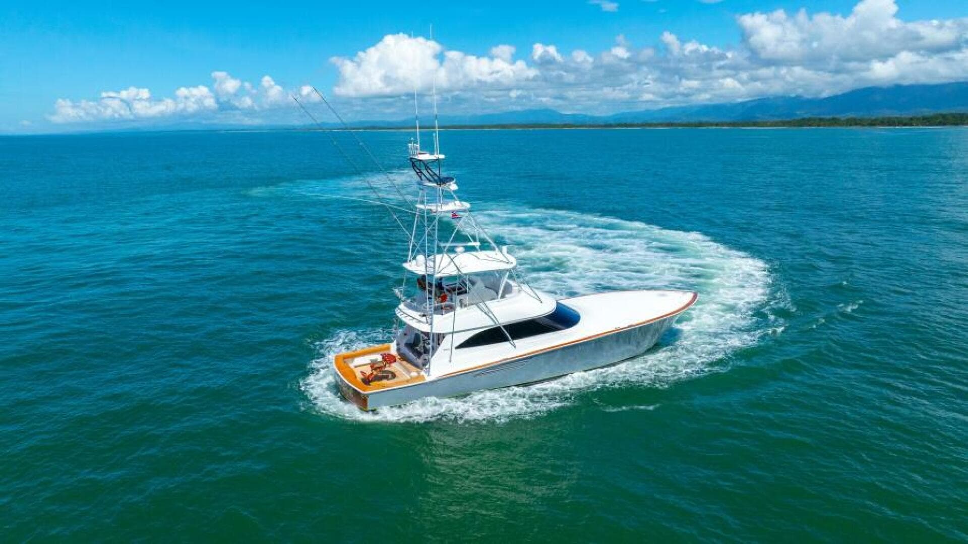 2017 Viking 62 Convertible — photo 64