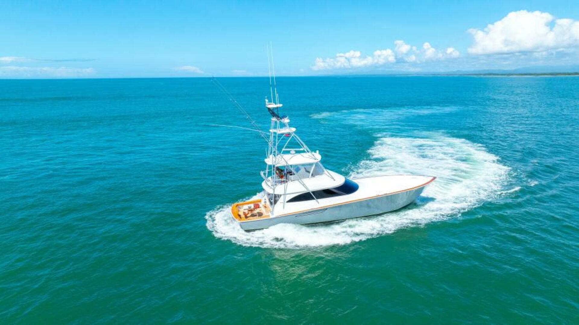 2017 Viking 62 Convertible — photo 63