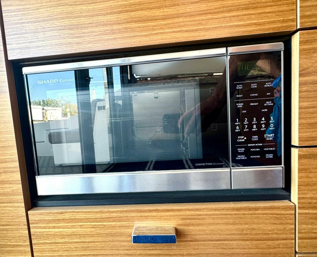 2017 Tiara Yachts 53 Coupe — photo 36