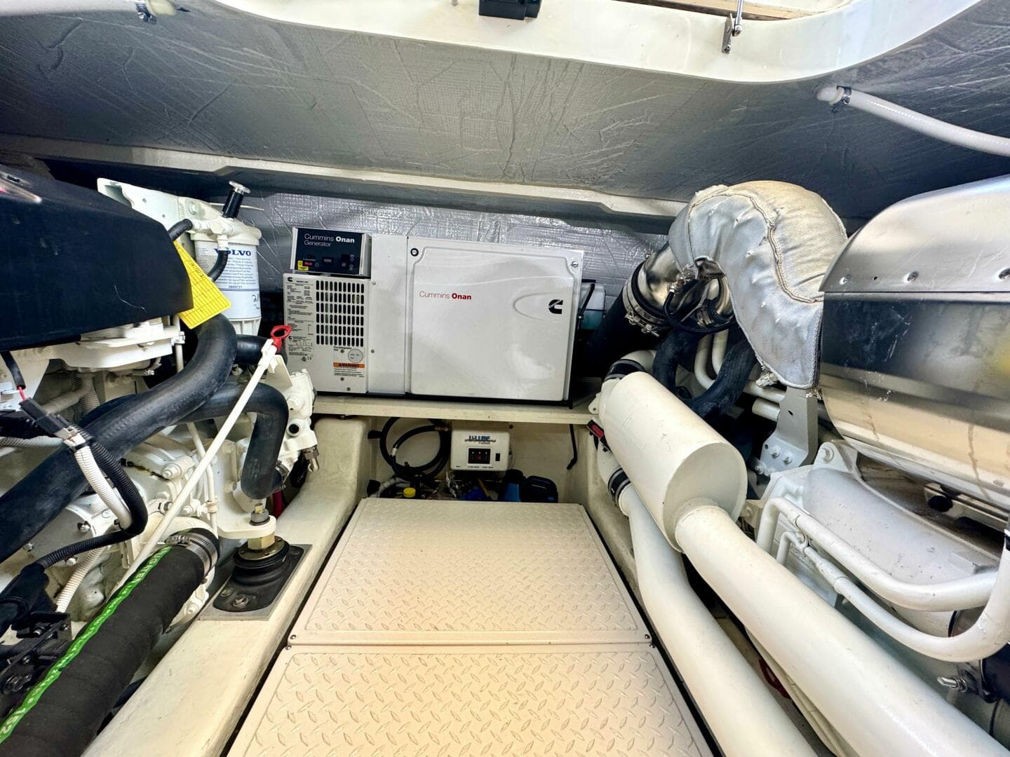 2017 Tiara Yachts 53 Coupe — photo 69