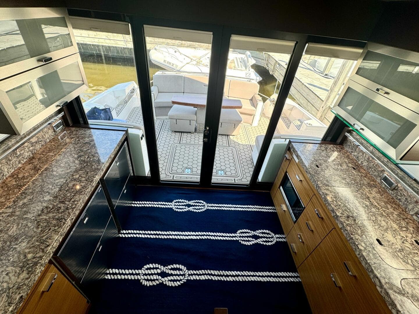 2017 Tiara Yachts 53 Coupe — photo 33