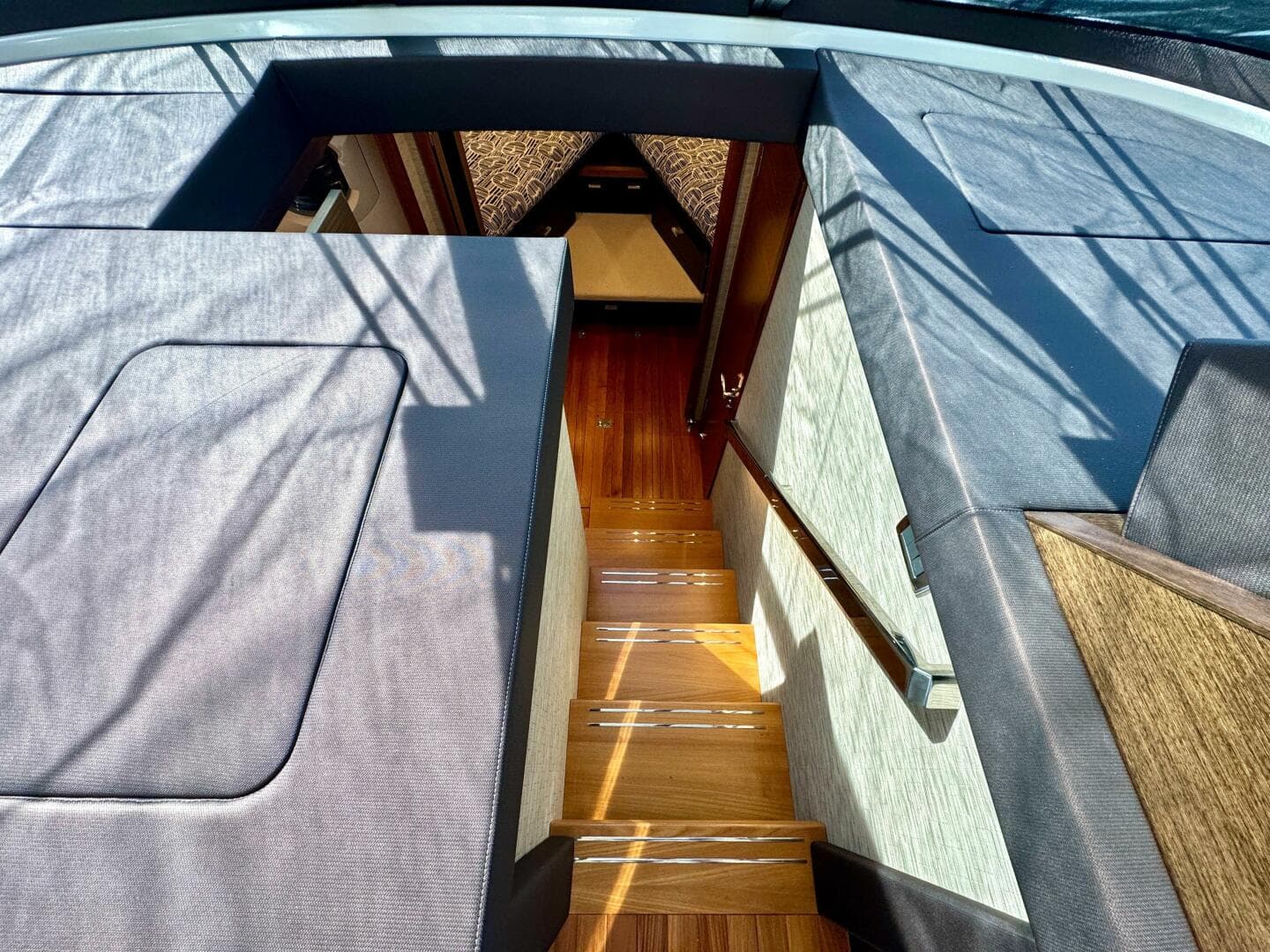 2017 Tiara Yachts 53 Coupe — photo 43