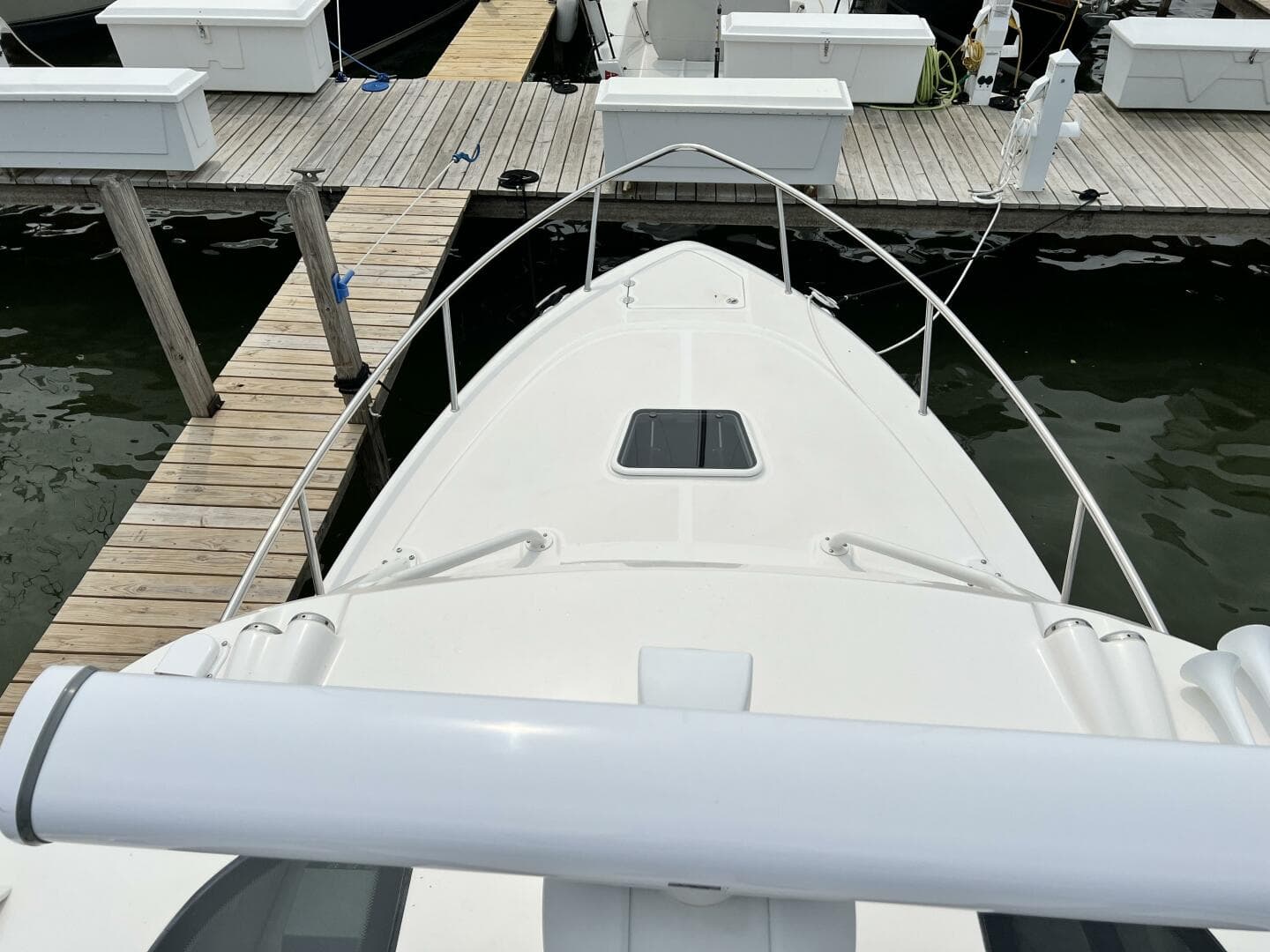 2012 Everglades 350 LX — photo 38