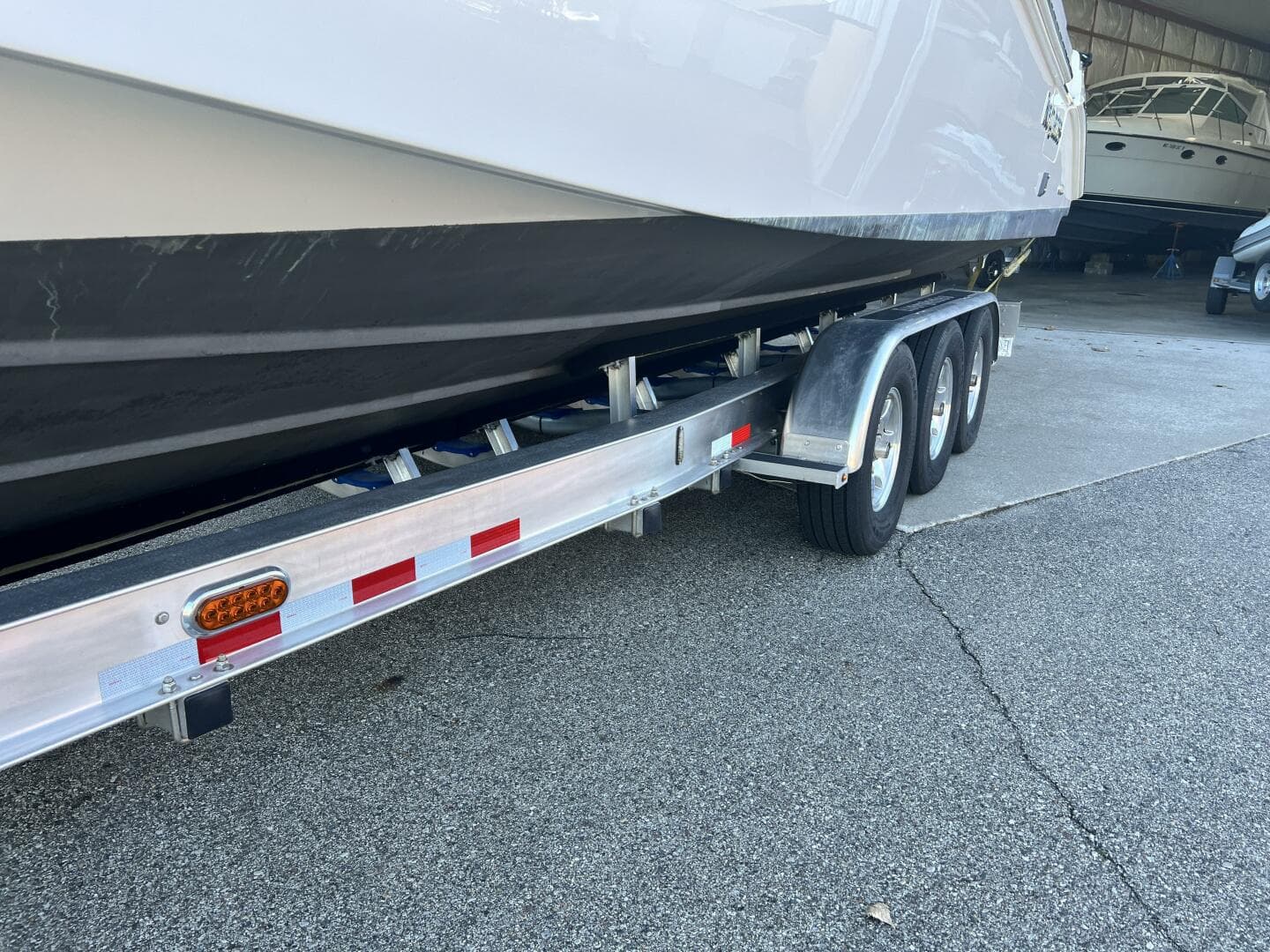 2012 Everglades 350 LX — photo 80