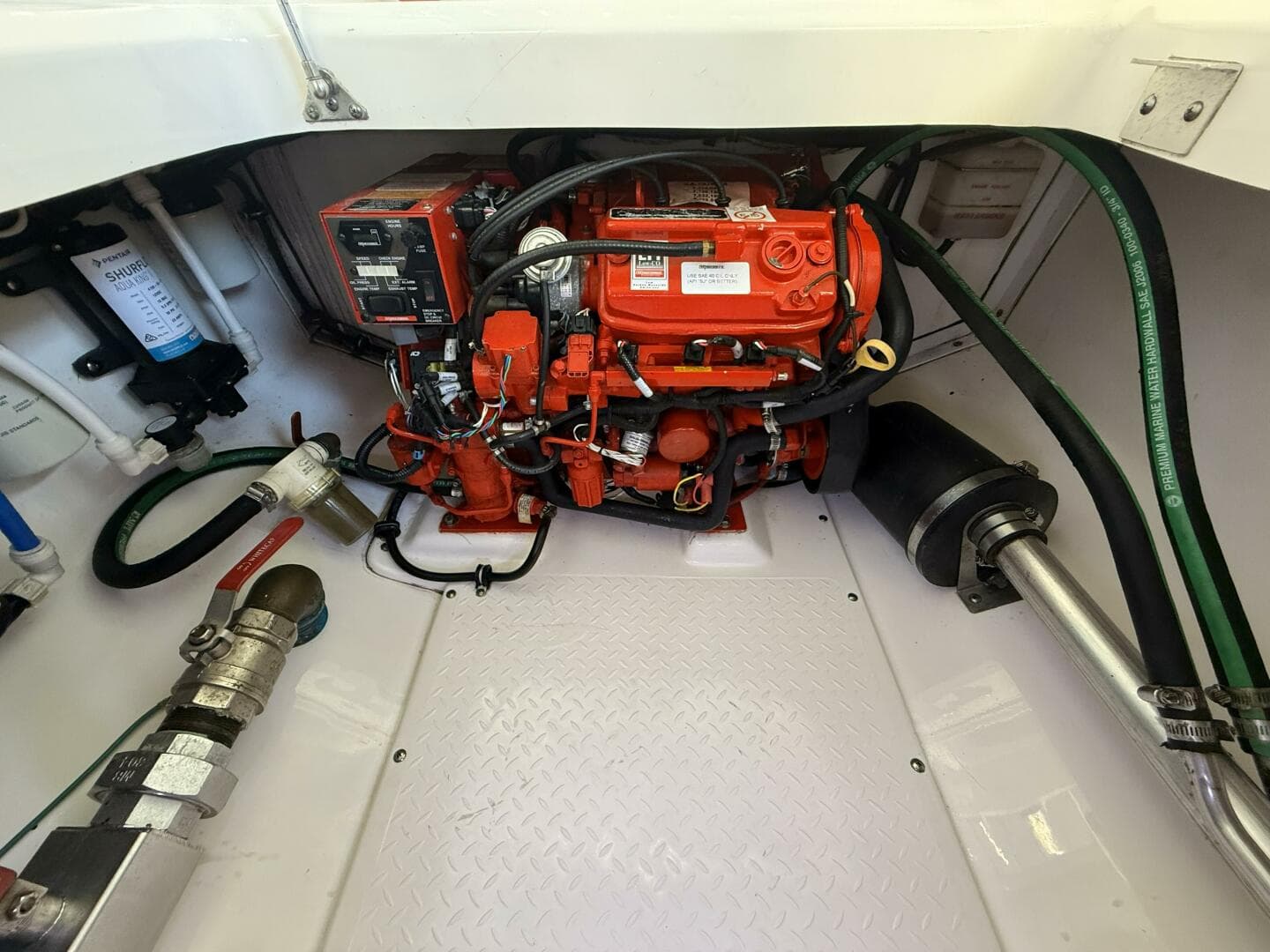 2012 Everglades 350 LX — photo 88