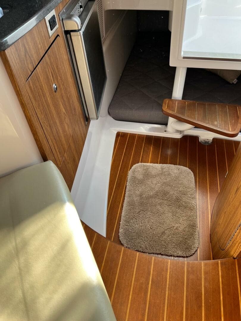 2012 Everglades 350 LX — photo 57