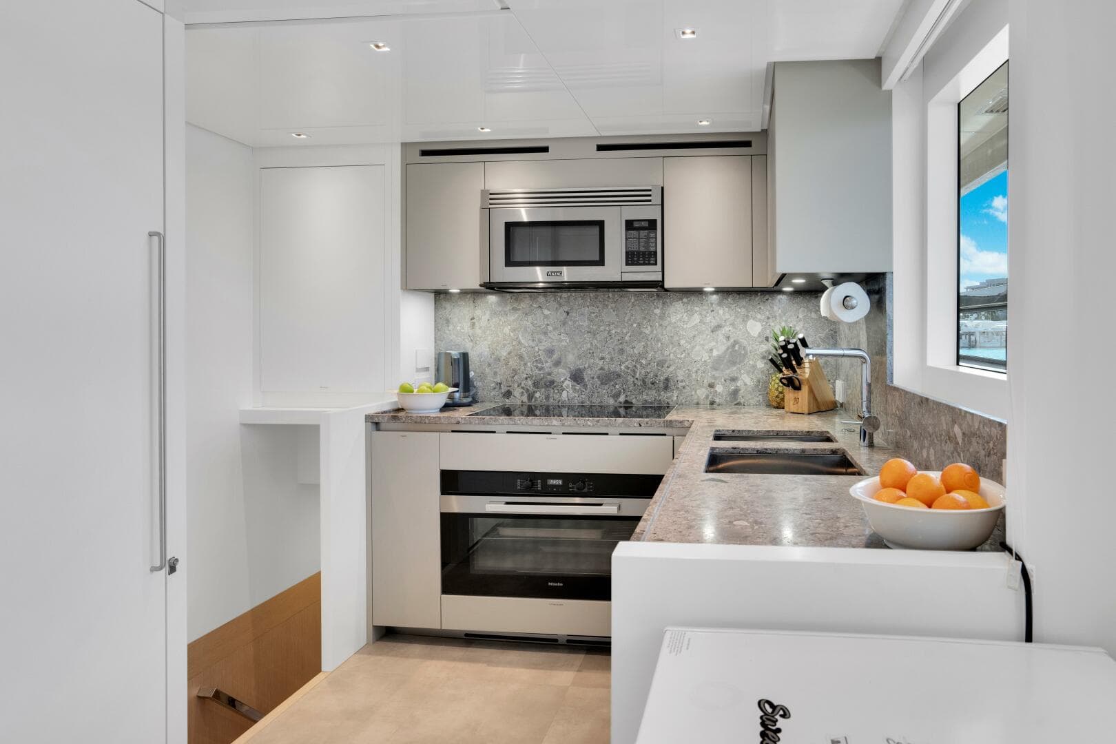 2023 Sanlorenzo Sl 96A — photo 8